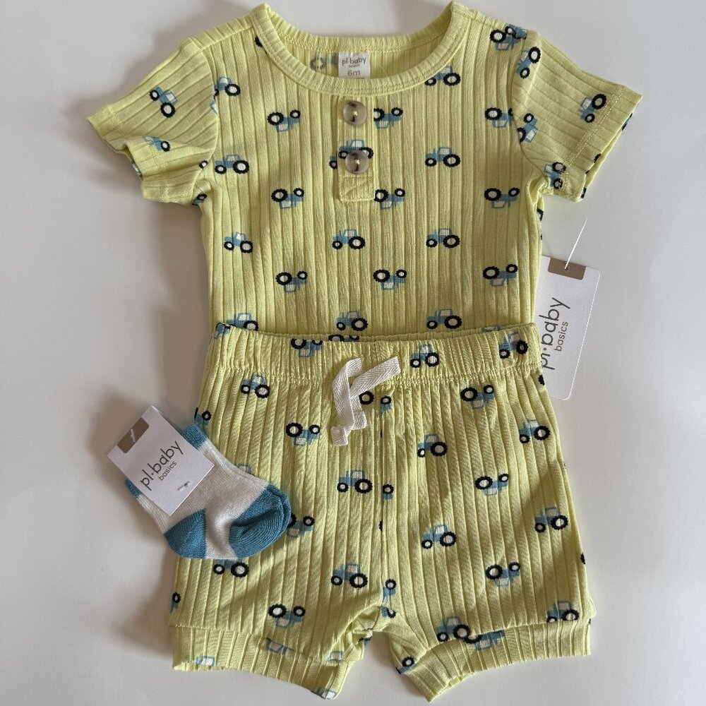 Baby Yellow Car Print Kids Matching Set with socks cotton Size 3-6 Month NWT